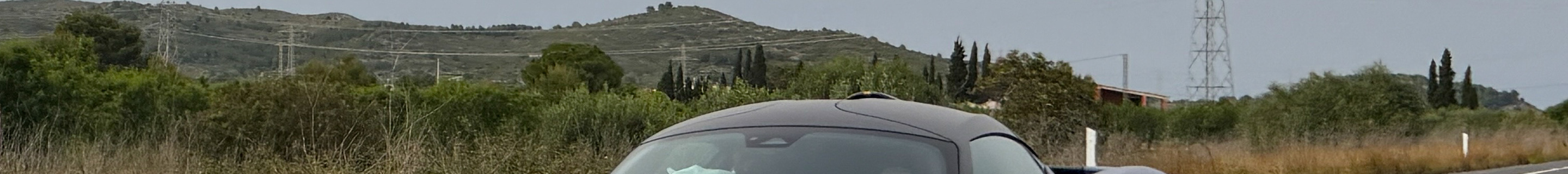 Aston Martin Valhalla