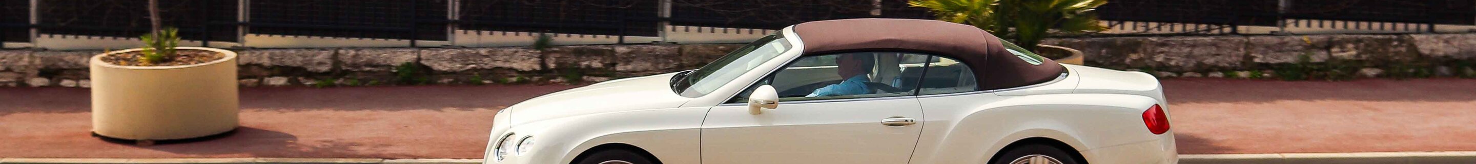 Bentley Continental GTC 2012