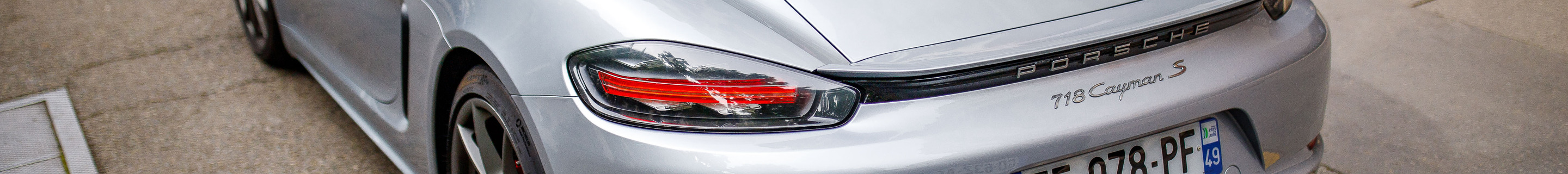 Porsche 718 Cayman S