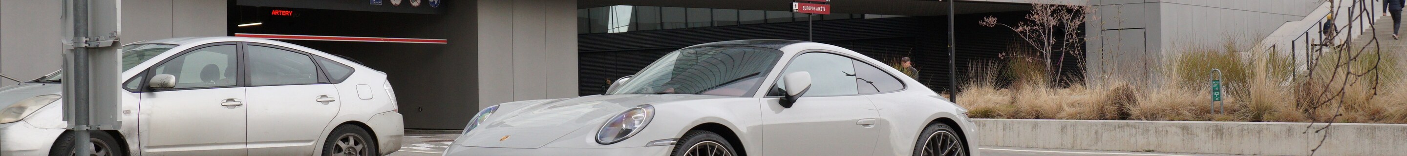 Porsche 992 Carrera 4S MkI