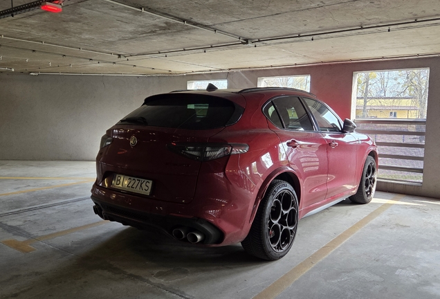 Alfa Romeo Stelvio Quadrifoglio 2020