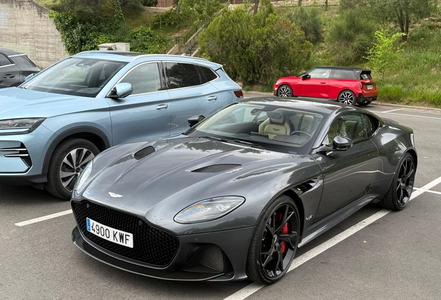 Aston Martin DBS Superleggera