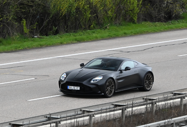 Aston Martin Vantage 2024