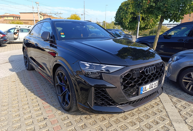 Audi RS Q8 2024