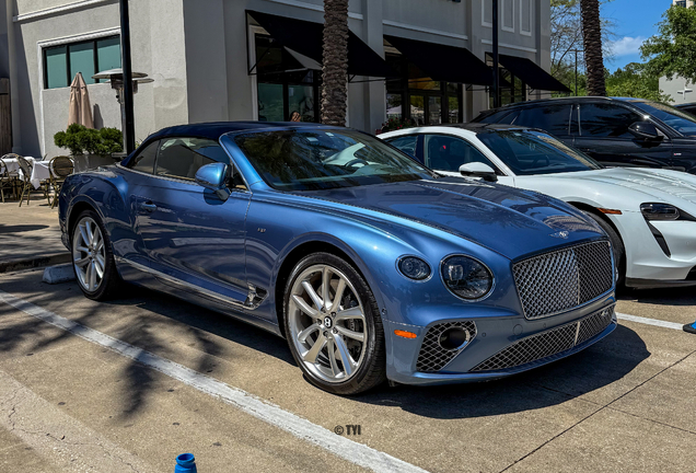 Bentley Continental GTC V8 2020