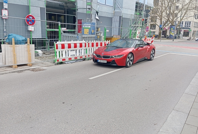 BMW i8 Roadster