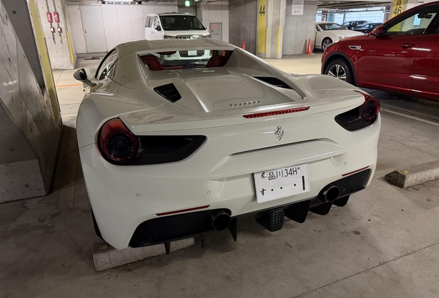 Ferrari 488 Spider