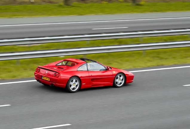 Ferrari F355 GTS