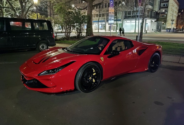 Ferrari F8 Spider