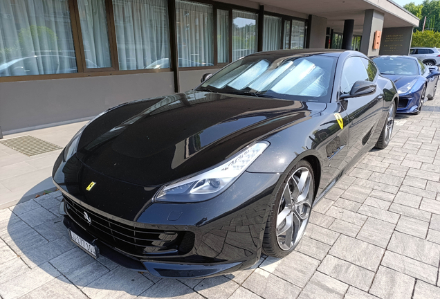 Ferrari GTC4Lusso T