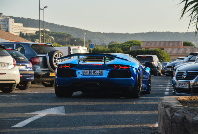 Lamborghini Aventador LP700-4