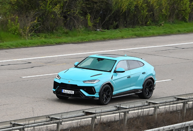 Lamborghini Urus Performante