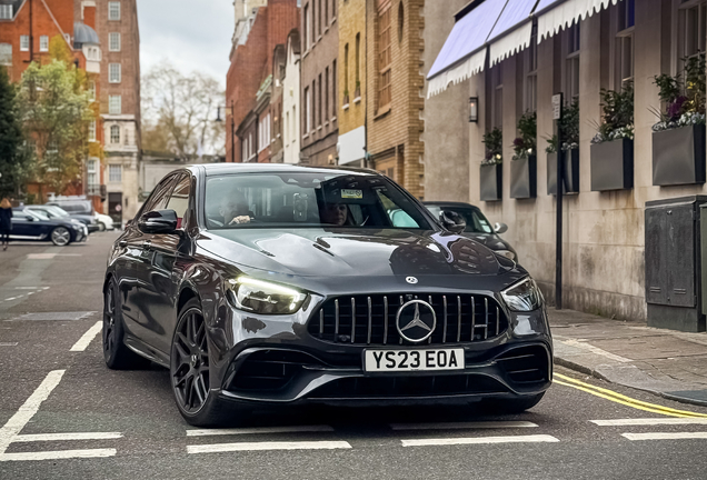 Mercedes-AMG E 63 S W213 2021