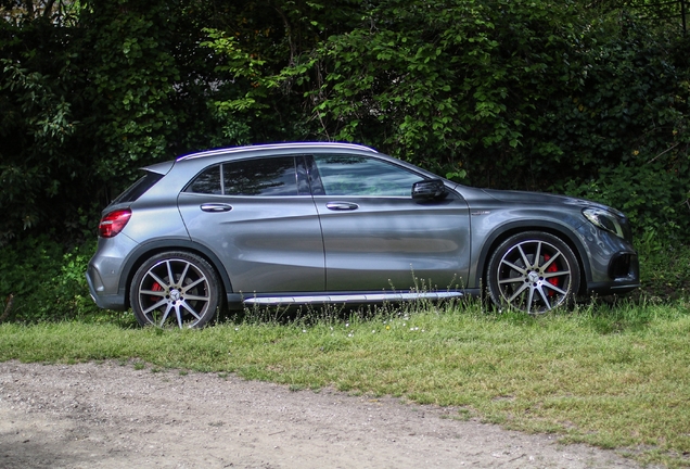 Mercedes-AMG GLA 45 X156 2017
