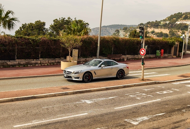 Mercedes-Benz SL 63 AMG R231