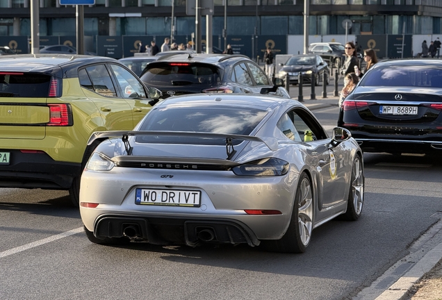 Porsche 718 Cayman GT4