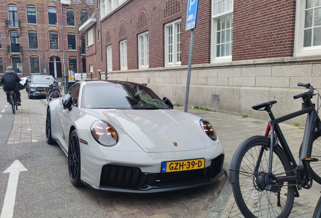 Porsche 992 Carrera GTS MkII