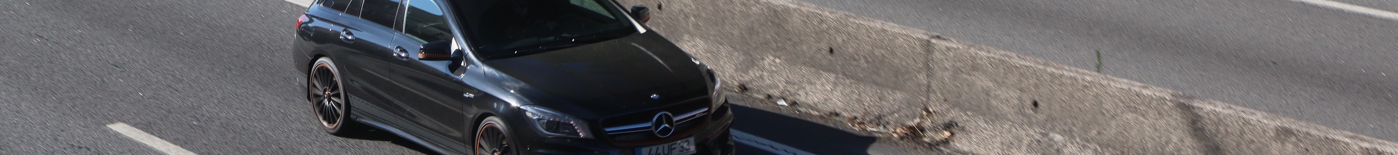 Mercedes-Benz CLA 45 AMG Shooting Brake OrangeArt Edition