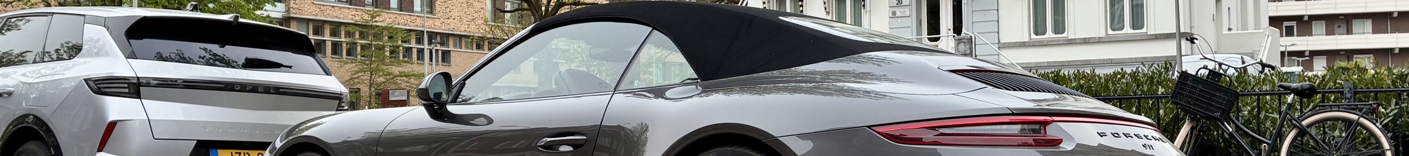 Porsche 991 Carrera 4S Cabriolet MkII