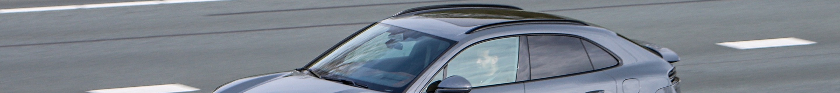 Porsche Macan EV Turbo