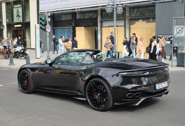 Aston Martin DBS 770 Ultimate Volante