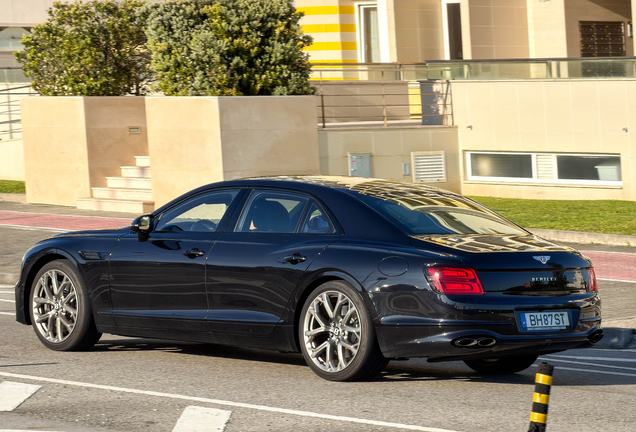 Bentley Flying Spur Hybrid S