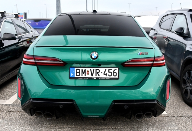 BMW M5 G90