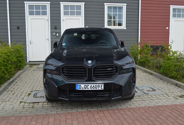 BMW XM G09