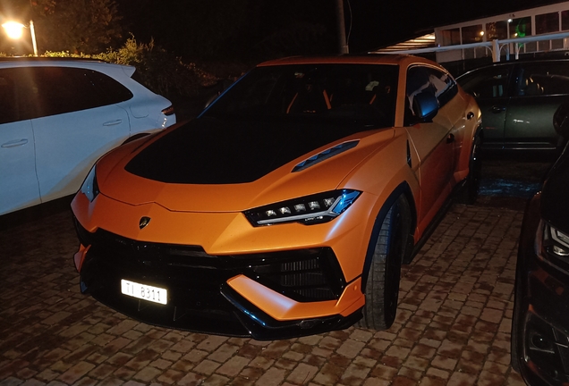 Lamborghini Urus Performante