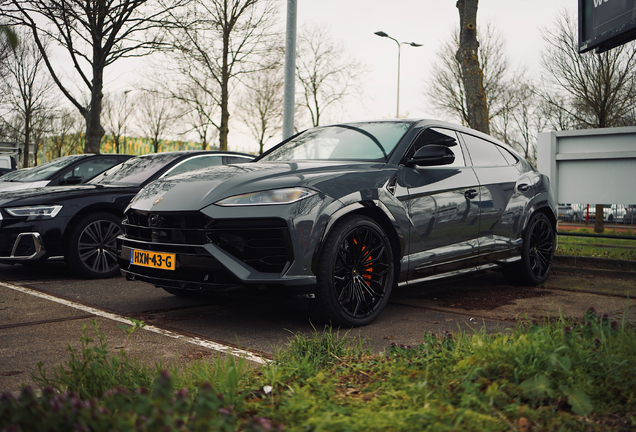 Lamborghini Urus SE