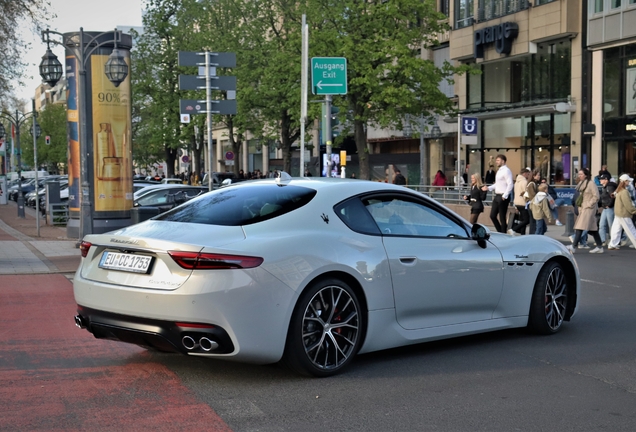 Maserati GranTurismo Modena