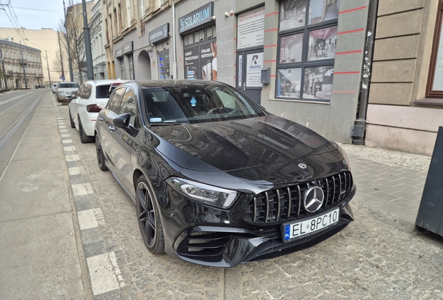 Mercedes-AMG A 45 S W177