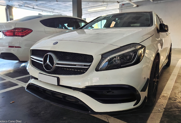 Mercedes-AMG A 45 W176 2015