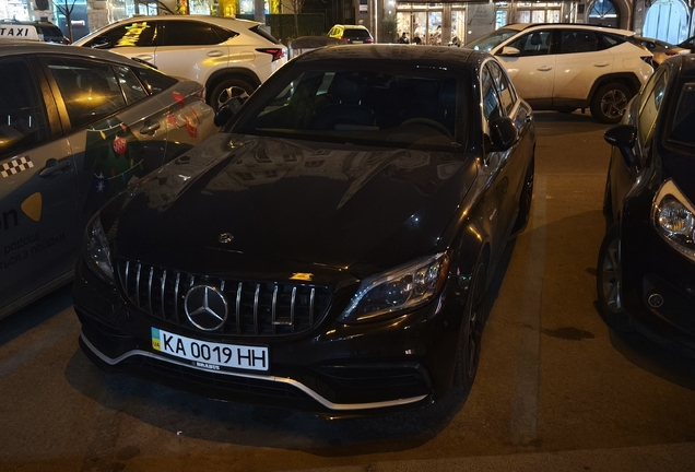 Mercedes-AMG C 63 S W205 2018