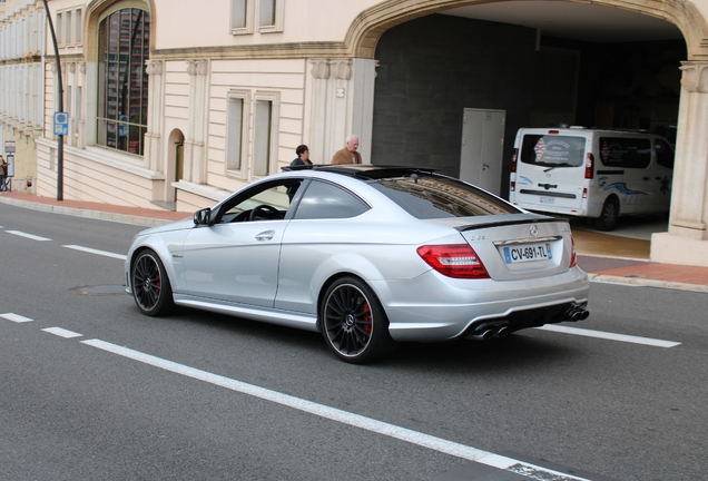 Mercedes-Benz C 63 AMG Coupé
