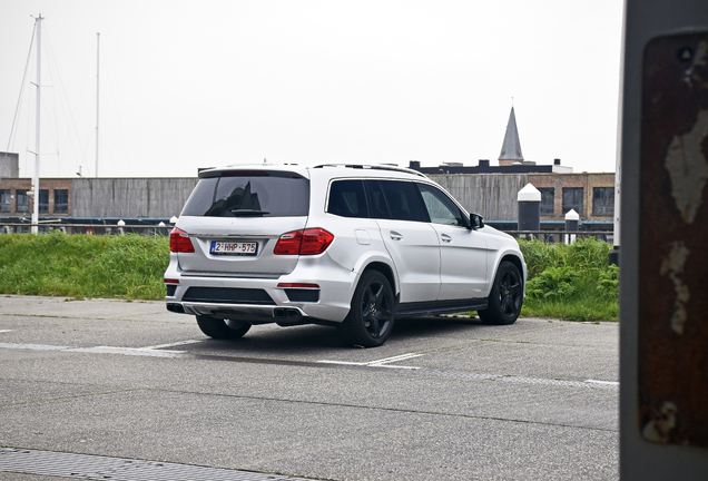 Mercedes-Benz GL 63 AMG X166