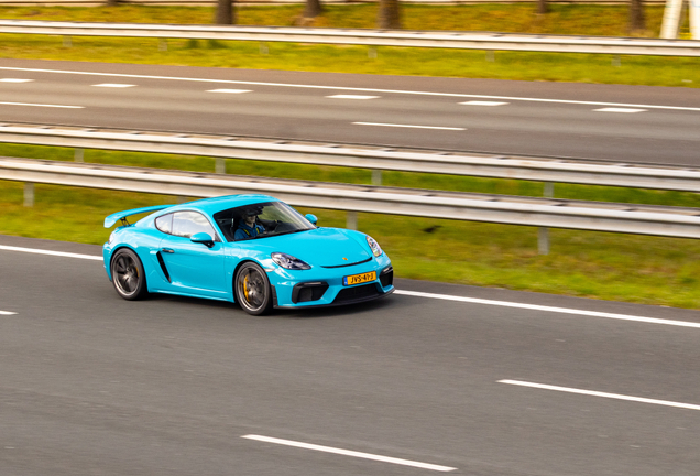 Porsche 718 Cayman GT4