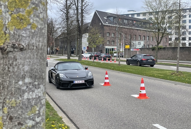 Porsche 718 Spyder
