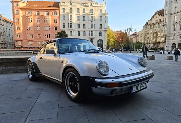 Porsche 930 Turbo