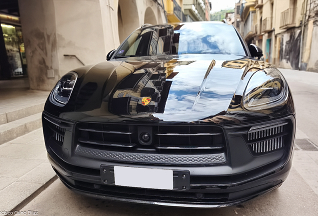 Porsche 95B Macan GTS MkIII