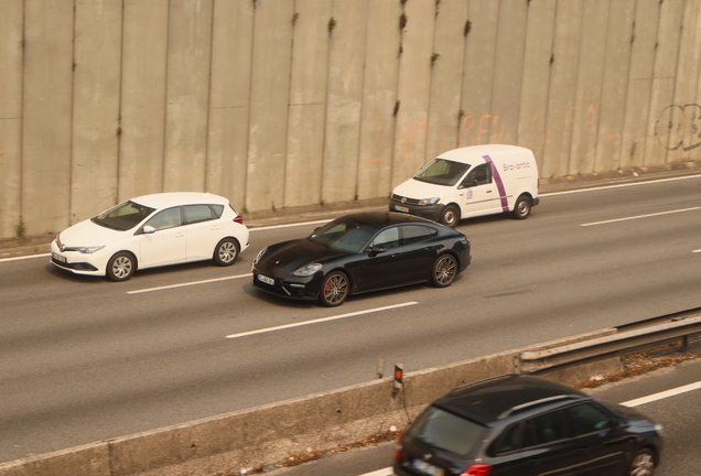 Porsche 971 Panamera Turbo MkI