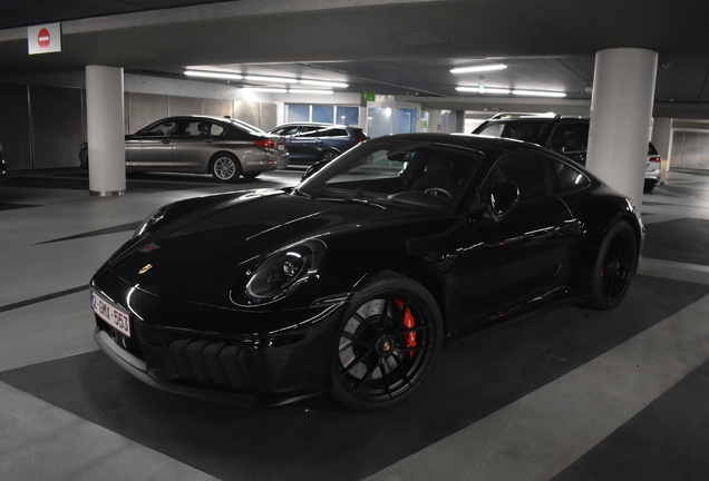 Porsche 992 Carrera 4 GTS MkII