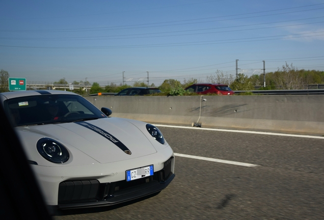 Porsche 992 Carrera 4 GTS MkII
