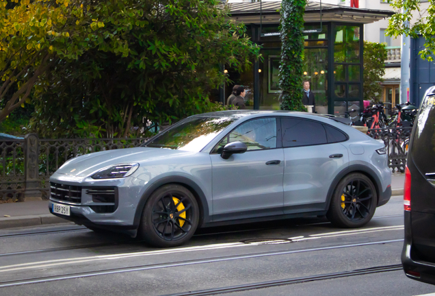 Porsche Cayenne Coupé Turbo E-Hybrid