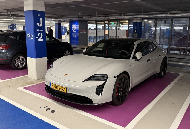 Porsche Taycan GTS Sport Turismo MkI