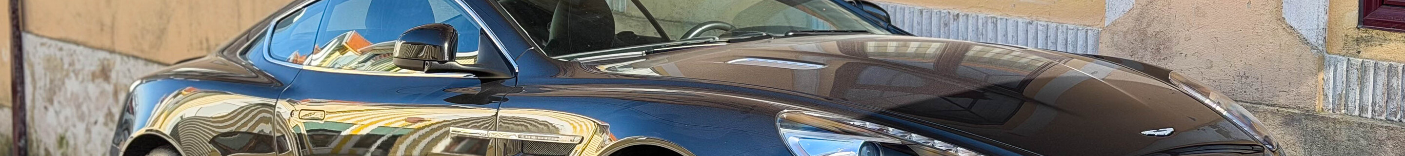 Aston Martin DB9 2013