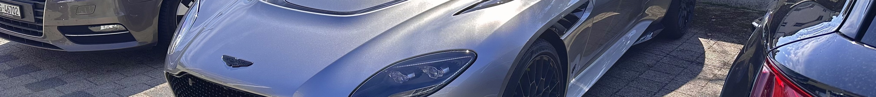 Aston Martin DBS 770 Ultimate Volante