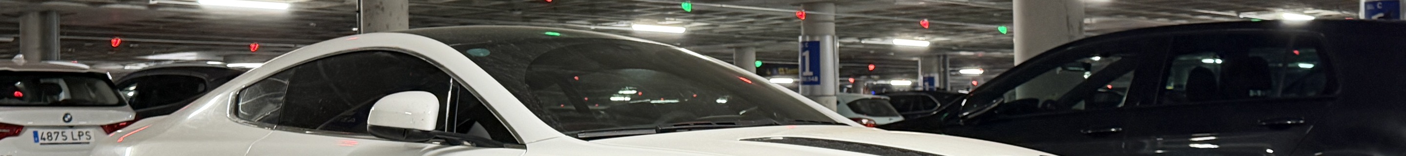 Aston Martin V12 Vantage S