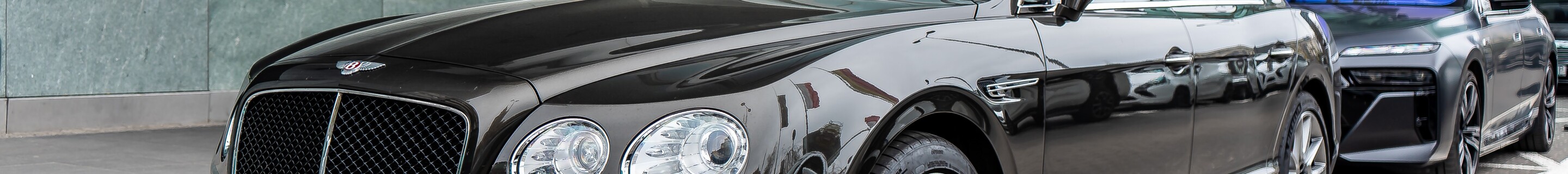 Bentley Flying Spur V8 S