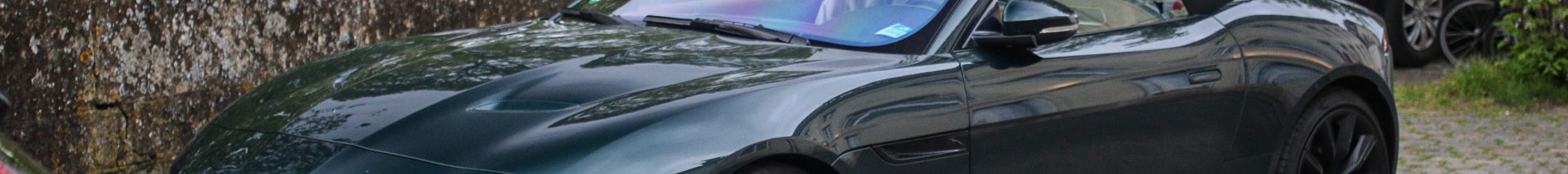 Jaguar F-TYPE R75 Convertible